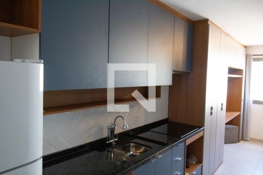 Cozinha de kitnet/studio para alugar com 1 quarto, 24m² em Vila Clementino, São Paulo
