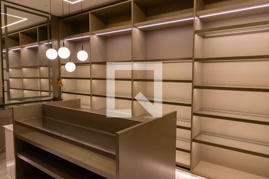 Closet  de apartamento à venda com 2 quartos, 147m² em Leblon, Rio de Janeiro