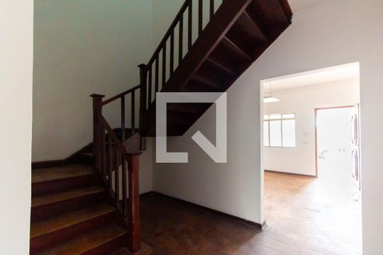 Hall da Escada de casa à venda com 2 quartos, 200m² em Tatuapé, São Paulo