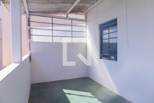 Varanda de casa para alugar com 4 quartos, 220m² em Santa Efigênia, Belo Horizonte