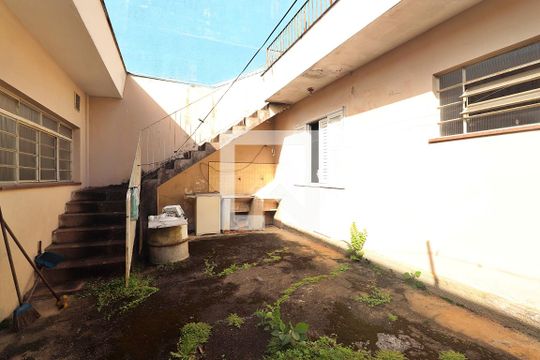 Área de Serviço de casa à venda com 3 quartos, 180m² em Parque das Nações, Santo André