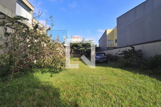 Garagem de casa à venda com 3 quartos, 180m² em Parque das Nações, Santo André