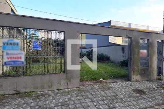 Fachada de casa à venda com 3 quartos, 180m² em Parque das Nações, Santo André