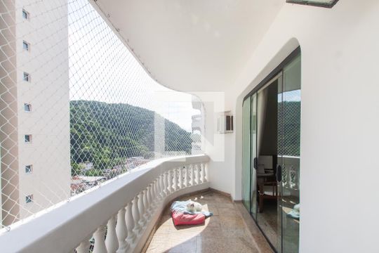 Varanda de apartamento para alugar com 3 quartos, 140m² em Centro, Guarujá
