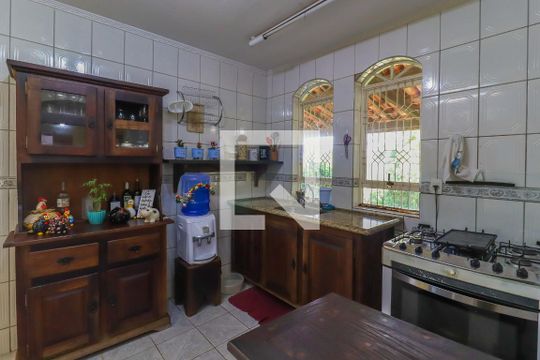 Cozinha de casa à venda com 2 quartos, 180m² em Vivenda, Jundiaí
