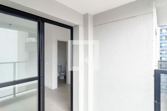 Varanda de kitnet/studio para alugar com 1 quarto, 30m² em Chácara Inglesa, São Paulo