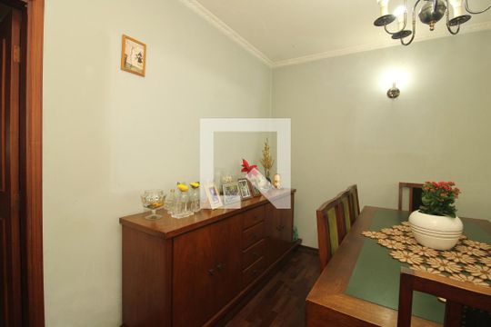 Sala de casa à venda com 3 quartos, 126m² em Vila São José, São Paulo