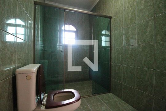 Banheiro da Suíte de casa à venda com 4 quartos, 130m² em Jardim Ponte Rasa, São Paulo