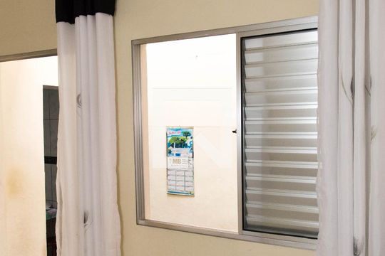 Quarto de Serviço de casa à venda com 3 quartos, 100m² em Centro, Diadema