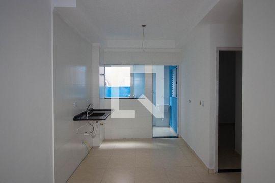 Sala-Cozinha de apartamento para alugar com 2 quartos, 34m² em Jardim Helian, São Paulo