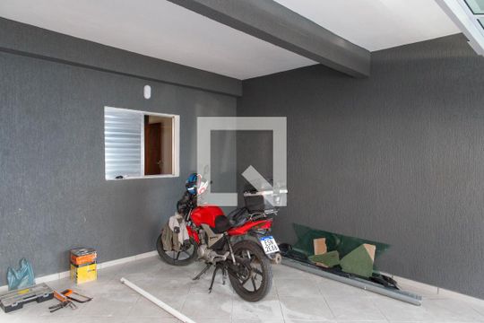Garagem de casa à venda com 3 quartos, 125m² em Conceição, Diadema