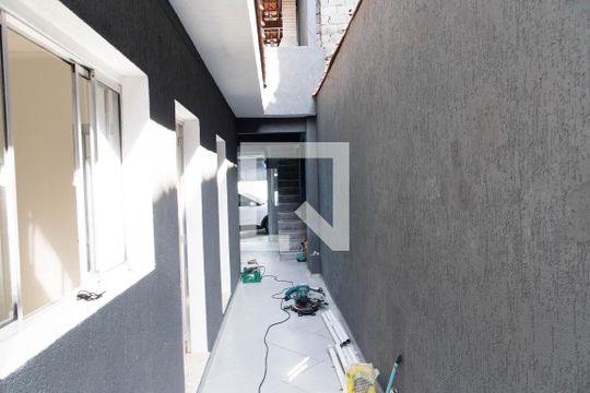 Corredor de casa à venda com 3 quartos, 125m² em Conceição, Diadema