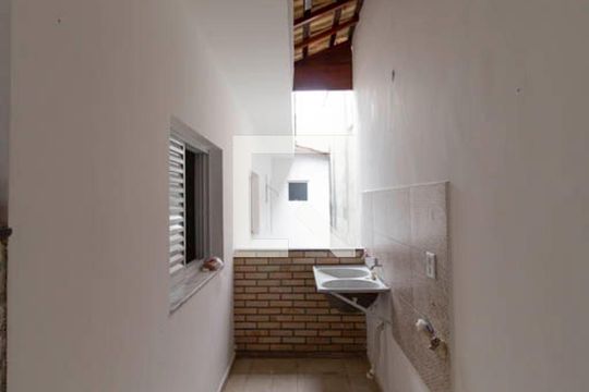 Área de Serviço de casa para alugar com 3 quartos, 175m² em Jardim Santa Maria, São Paulo