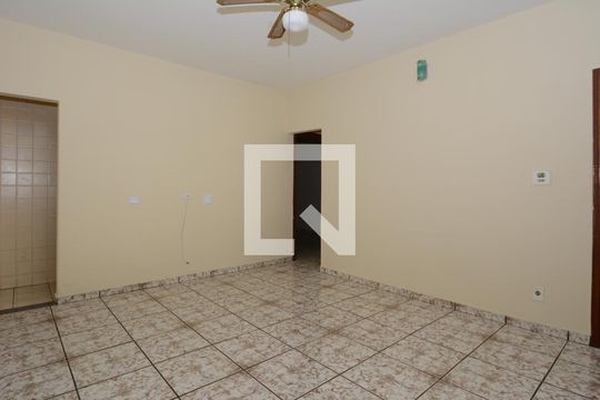 Sala de casa à venda com 3 quartos, 130m² em Jardim do Lago, Campinas