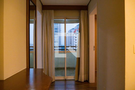 Sala de apartamento para alugar com 1 quarto, 40m² em Centro, Santo André