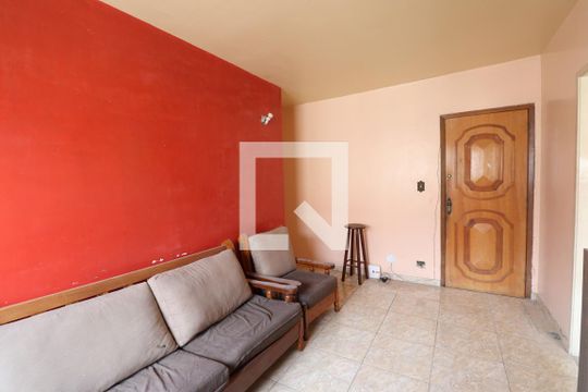 Sala de apartamento para alugar com 2 quartos, 100m² em Colubandê, São Gonçalo
