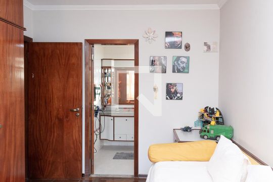 Suíte 1 de casa à venda com 5 quartos, 448m² em Vila Harmonia, Guarulhos