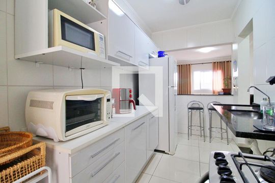 Cozinha de apartamento para alugar com 3 quartos, 84m² em Vila Lea, Santo André