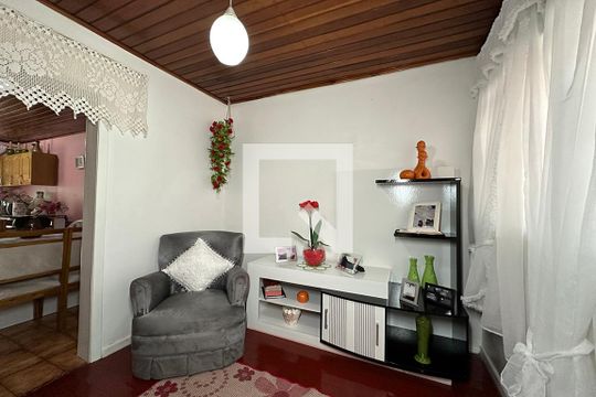 Casa à venda com 3 quartos, 110m² em Canudos, Novo Hamburgo