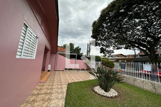 Jardim de casa à venda com 3 quartos, 110m² em Canudos, Novo Hamburgo
