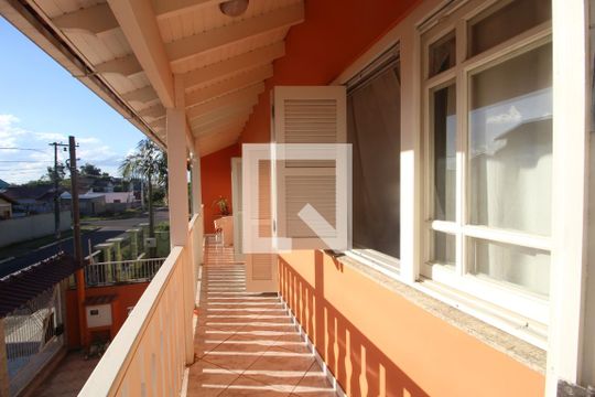 Varanda de casa para alugar com 3 quartos, 192m² em Harmonia, Canoas