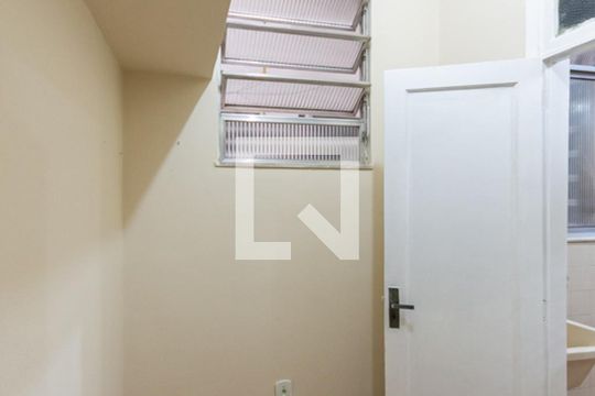 Quarto de Serviço de apartamento para alugar com 3 quartos, 87m² em Tijuca, Rio de Janeiro