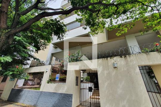 Fachada de apartamento para alugar com 3 quartos, 88m² em Grajaú, Rio de Janeiro