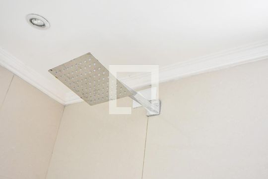 Banheiro de apartamento à venda com 1 quarto, 52m² em Vila Congonhas, São Paulo
