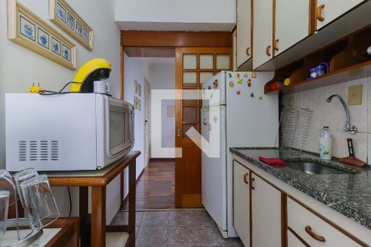Cozinha de apartamento para alugar com 1 quarto, 41m² em Jardim Esplanada, São José dos Campos