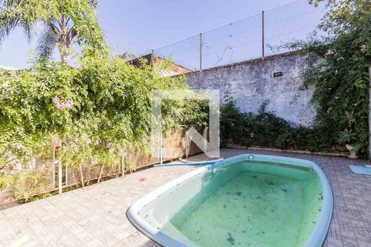 Pisicna de casa à venda com 4 quartos, 230m² em Jardim Dona Leopoldina, Porto Alegre