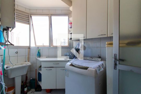 Área de Serviço de apartamento à venda com 3 quartos, 107m² em Chácara Santo Antônio (zona Leste), São Paulo