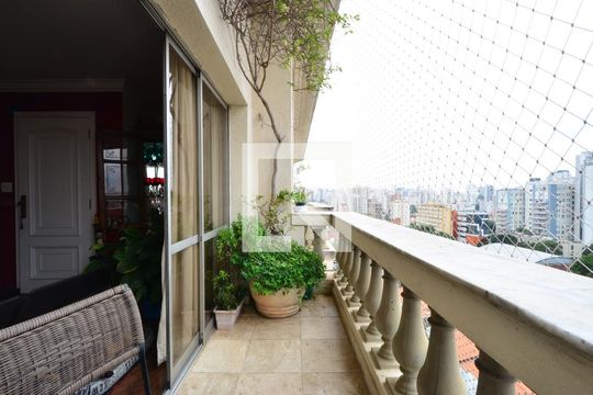 Varanda de apartamento à venda com 4 quartos, 220m² em Vila Clementino, São Paulo