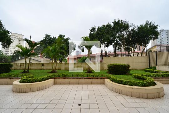 Área comum de apartamento à venda com 4 quartos, 220m² em Vila Clementino, São Paulo