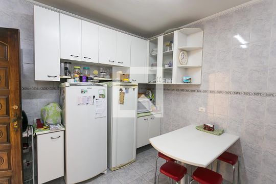 Cozinha de casa à venda com 3 quartos, 130m² em Jardim Monte Kemel, São Paulo