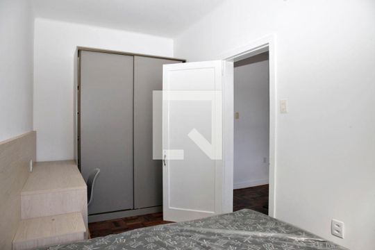 Quarto de apartamento para alugar com 1 quarto, 32m² em Moinhos de Vento, Porto Alegre