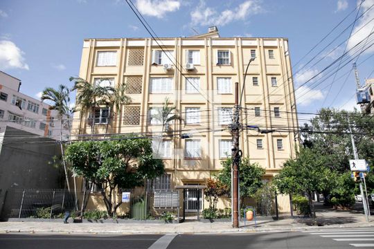 Fachada de apartamento para alugar com 1 quarto, 32m² em Moinhos de Vento, Porto Alegre