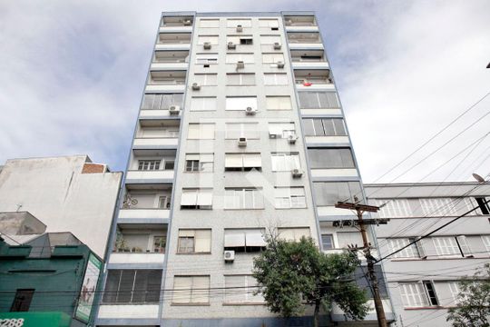 Fachada de kitnet/studio para alugar com 1 quarto, 24m² em Cidade Baixa, Porto Alegre