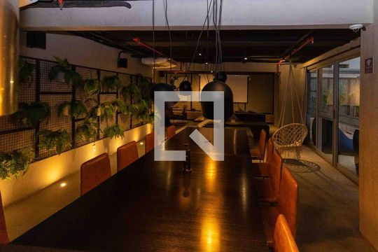 Área comum -sala de jogos de kitnet/studio para alugar com 1 quarto, 36m² em Centro, Rio de Janeiro