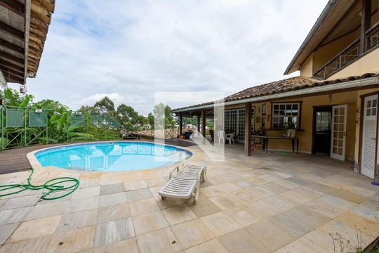 Área externa
 de casa de condomínio à venda com 5 quartos, 500m² em Badu, Niterói