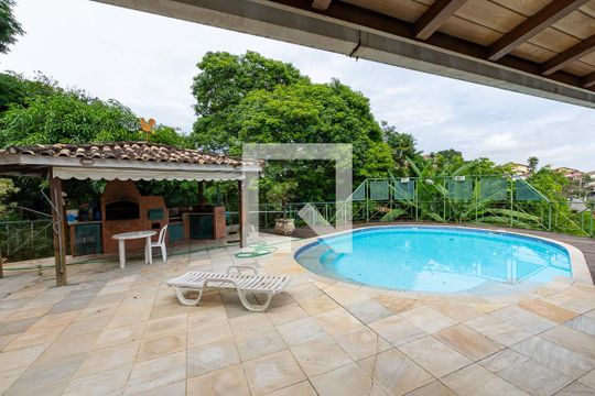 Área externa
 de casa de condomínio à venda com 5 quartos, 500m² em Badu, Niterói
