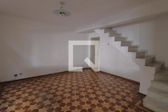 Sala de casa à venda com 3 quartos, 140m² em Vila Campo Grande, São Paulo