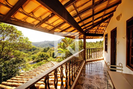 Varanda de casa à venda com 18 quartos, 5000m² em São Sebastiao das Águas Claras, Nova Lima