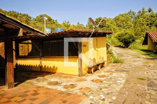 Área livre de casa à venda com 18 quartos, 5000m² em São Sebastiao das Águas Claras, Nova Lima