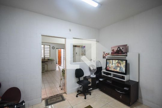 Sala de casa para alugar com 1 quarto, 100m² em Jardim Monte Alegre, Taboão da Serra