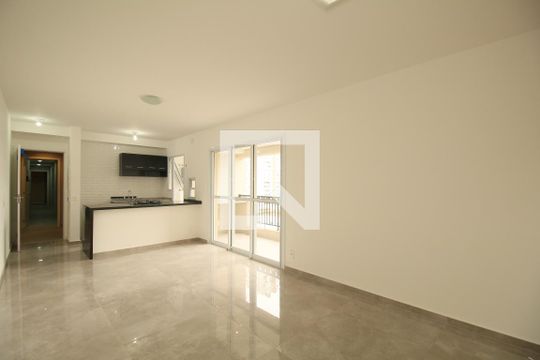 Sala/Cozinha de apartamento para alugar com 3 quartos, 76m² em Vila Suzana, São Paulo