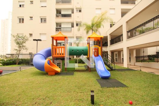 Área comum - Playground de apartamento para alugar com 3 quartos, 76m² em Vila Suzana, São Paulo