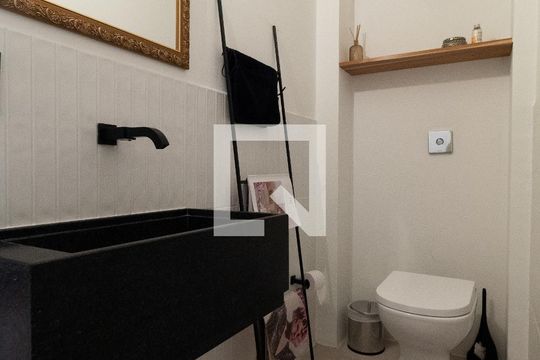Lavabo de apartamento para alugar com 3 quartos, 139m² em Jardim Paulista, São Paulo