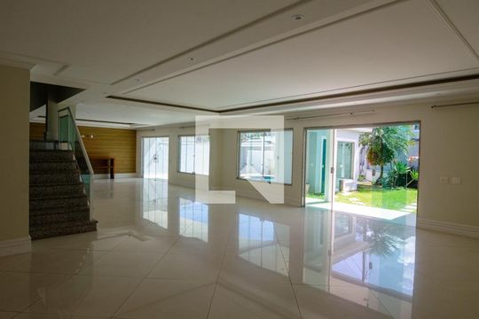 Casa de Condomínio à venda com 6 quartos, 600m² em Recreio dos Bandeirantes, Rio de Janeiro