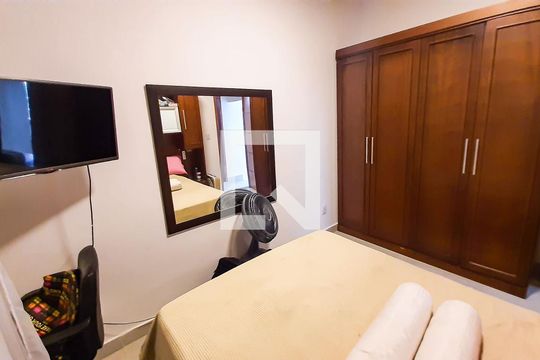Quarto 1 de casa à venda com 2 quartos, 140m² em Fonseca, Niterói