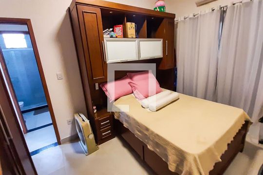 Quarto 1 de casa à venda com 2 quartos, 140m² em Fonseca, Niterói